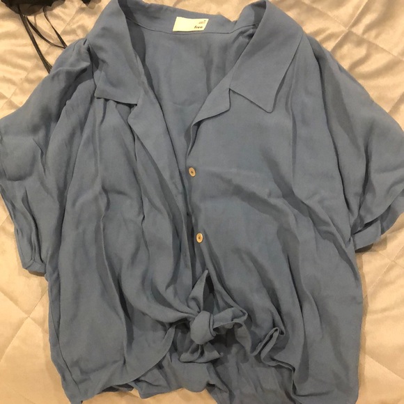 Wilfred Tops - ARITZIA WILFRED the tie front blouse